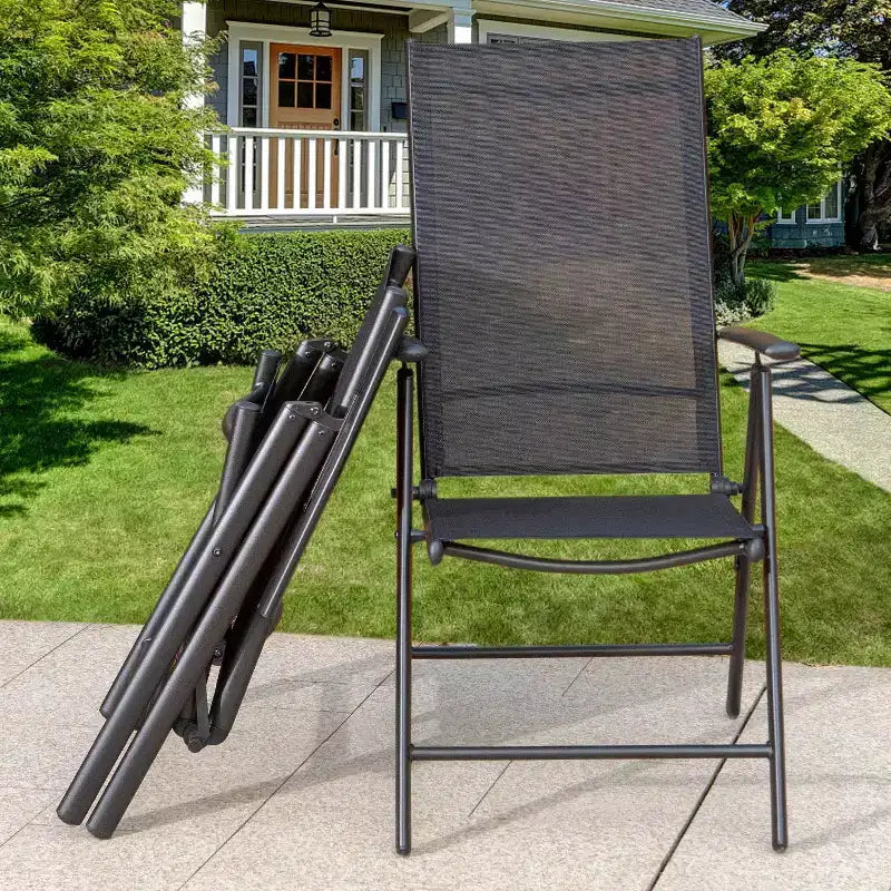 Ensemble de patio 5 pièces avec table carrée en faux bois et chaises longues inclinables en textilène avec accoudoirs - Captiva Designs : Repas en extérieur, résistant aux intempéries