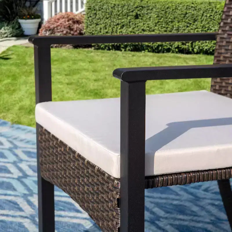 Ensemble de salle à manger d'extérieur 9 pièces avec table extensible et chaises en rotin tressé - Beige - Captiva Designs : Cadre en acier thermolaqué, résistant aux intempéries