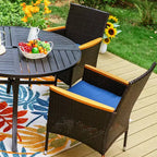 Ensemble de salle à manger d'extérieur 5 pièces avec chaises en osier avec coussins et table ronde en métal avec trou pour parasol - Bleu - Captiva Designs