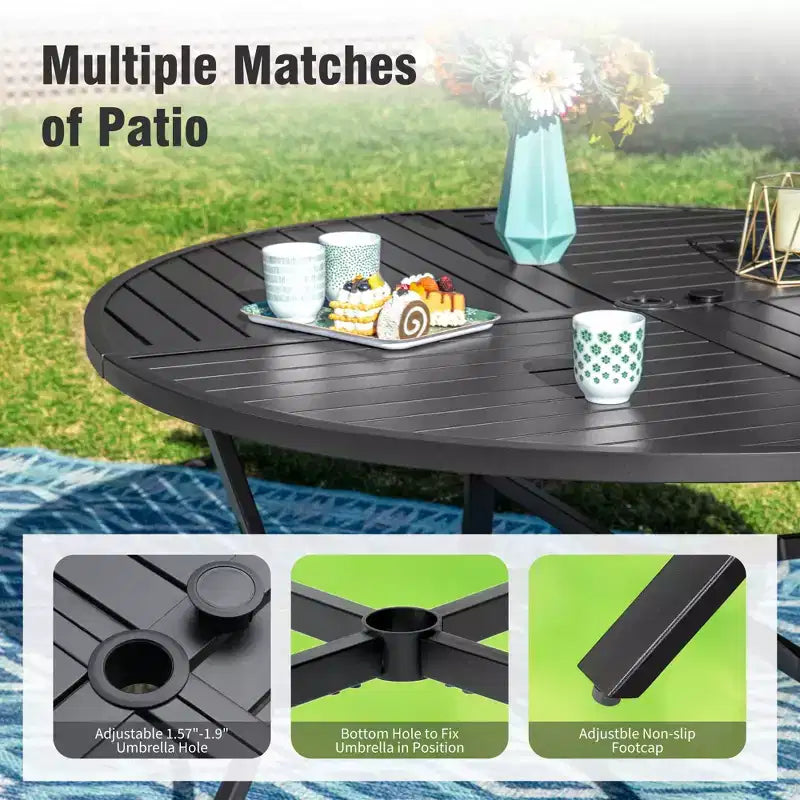 Table de salle à manger d'extérieur Captiva Designs 7 pièces en acier noir avec trou pour parasol et chaises en rotin avec accoudoirs rembourrés