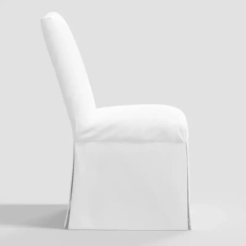 Sedia da pranzo con fodera a gonna in twill bianco: Elegante seduta imbottita, struttura in legno di caucciù, capacità 113 kg