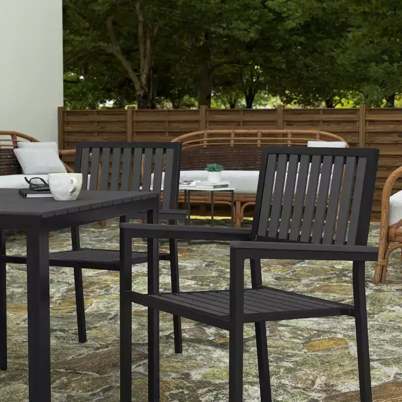 Merrick Lane 5 Piece Indoor/Outdoor Dining Set with Table and Four Chairs with Black Poly Resin Slats