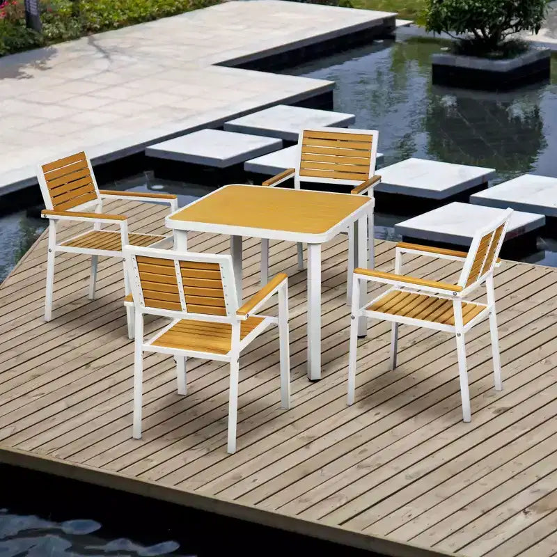 Outsunny Ensemble repas 5 pièces d'extérieur, Table et chaises de patio en aluminium pour 4 avec table de dîner en matériaux HDPE avec trou pour parasol Jaune