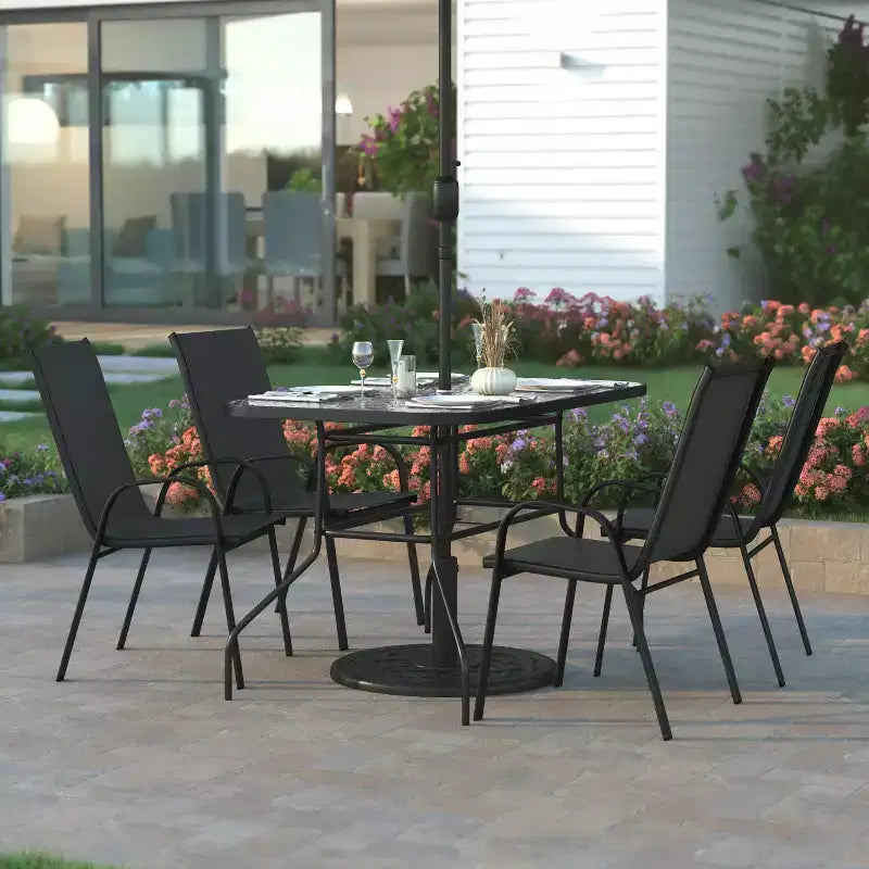 Emma et Oliver – Ensemble de salle à manger d'extérieur 5 pièces avec table de patio en verre trempé et 4 chaises empilables en textilène Flex Comfort